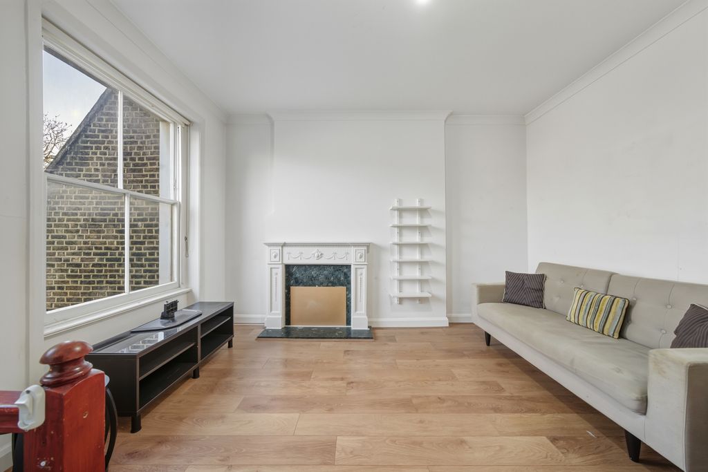 Property photo 3 of 8