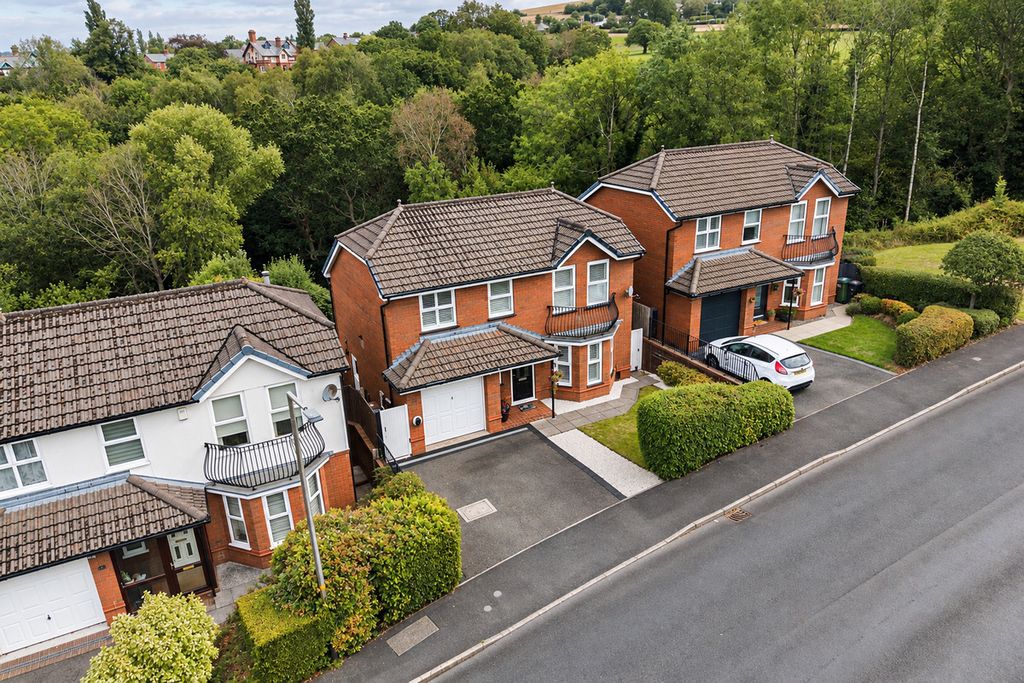Property photo 1 of 34