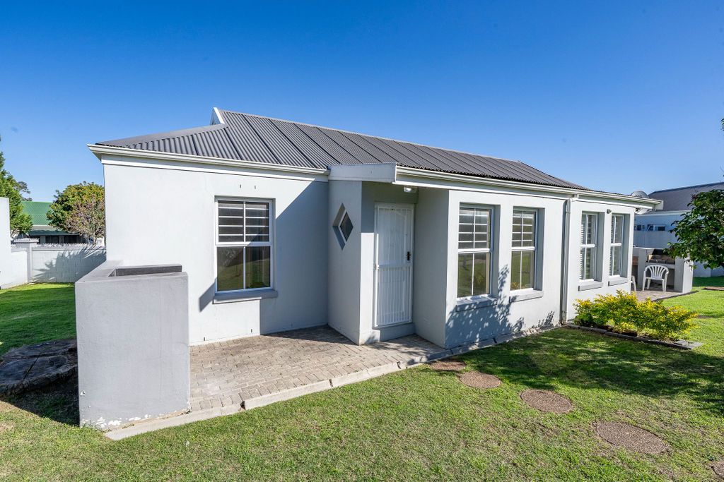 Property photo 1 of 25 Dbv1703826