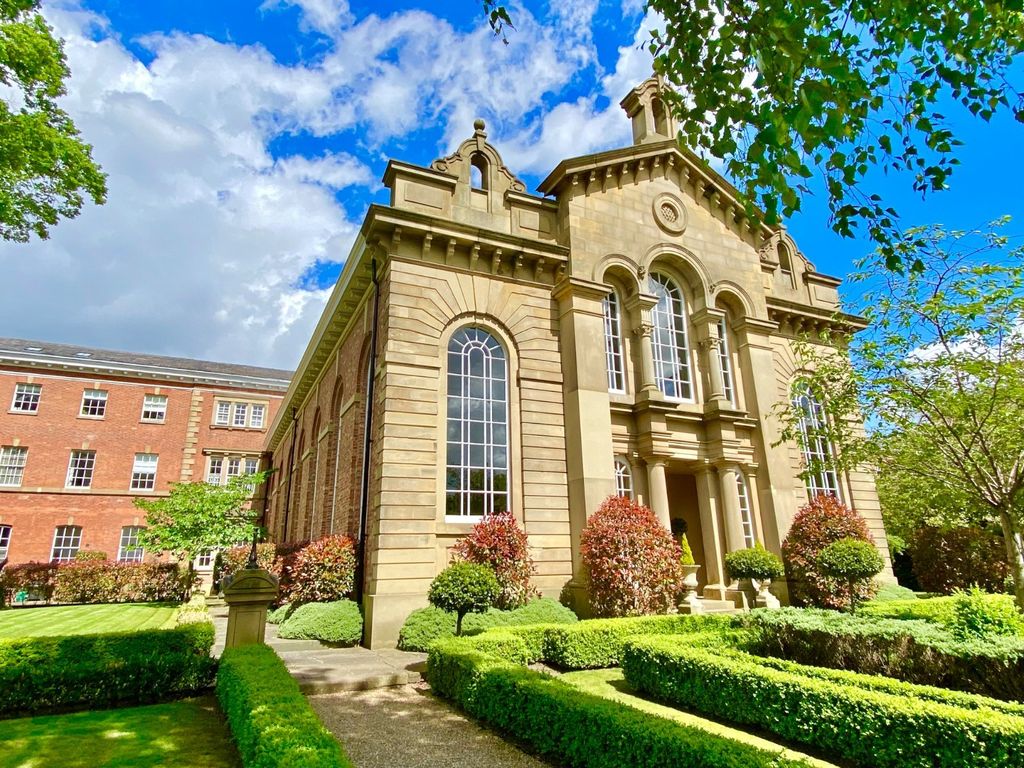 Property photo 3 of 21 Picture 3