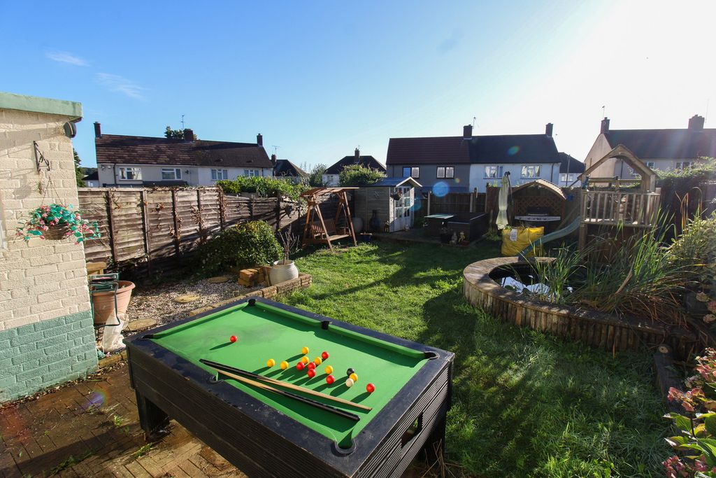 Property photo 3 of 24