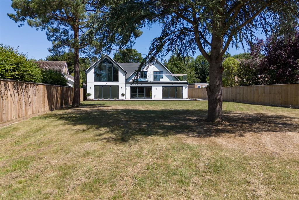 Property photo 1 of 39 No2_11.Jpg