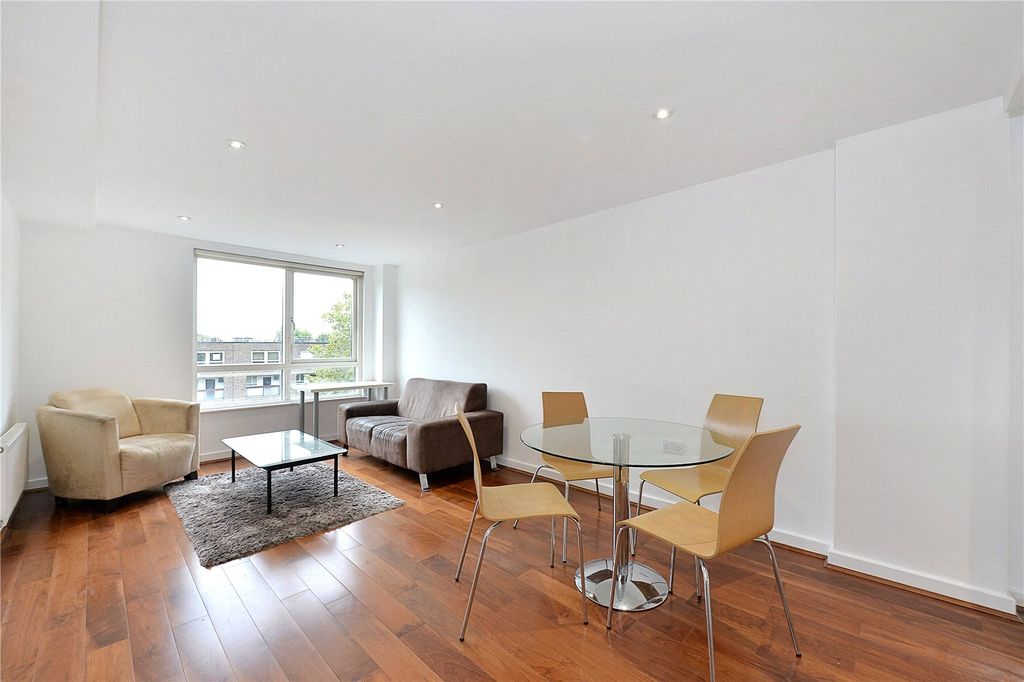 Property photo 1 of 11 Picture No. 07