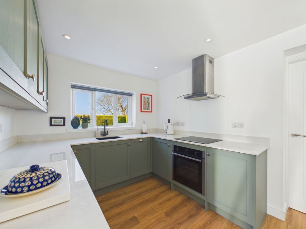 Property photo 3 of 23