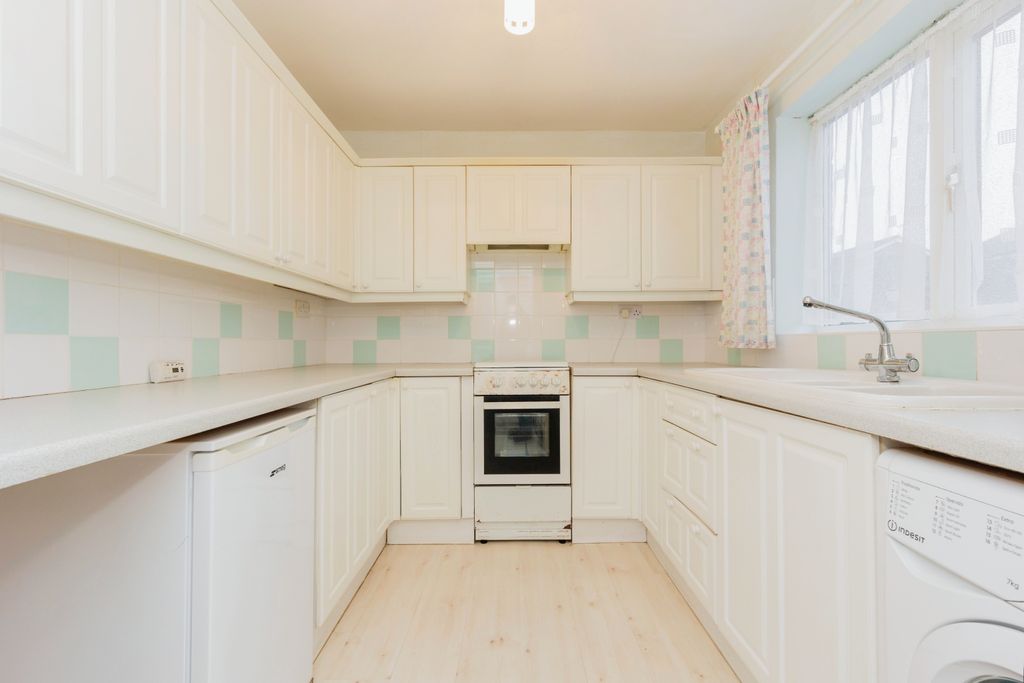 Property photo 3 of 17 Photography