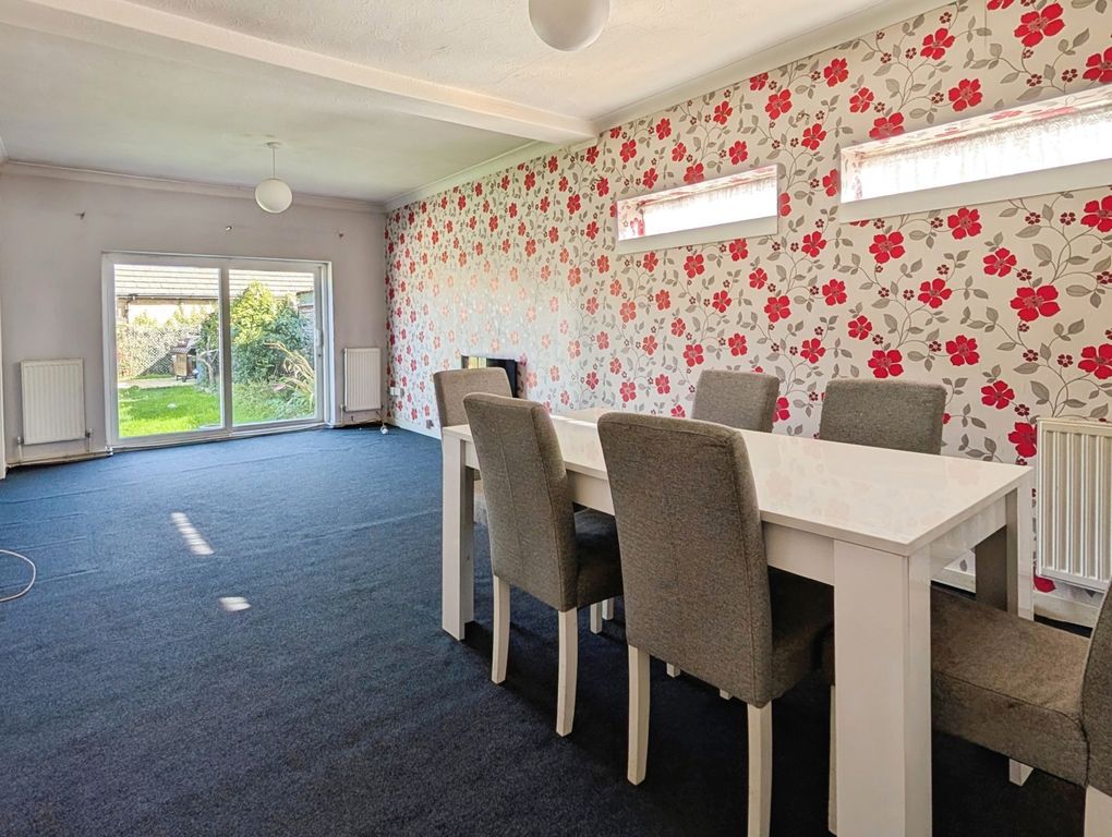 Property photo 2 of 16 Pbox-Img.Jpg