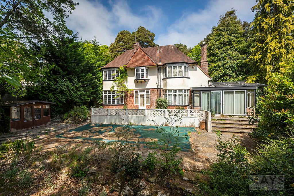 Property photo 1 of 31