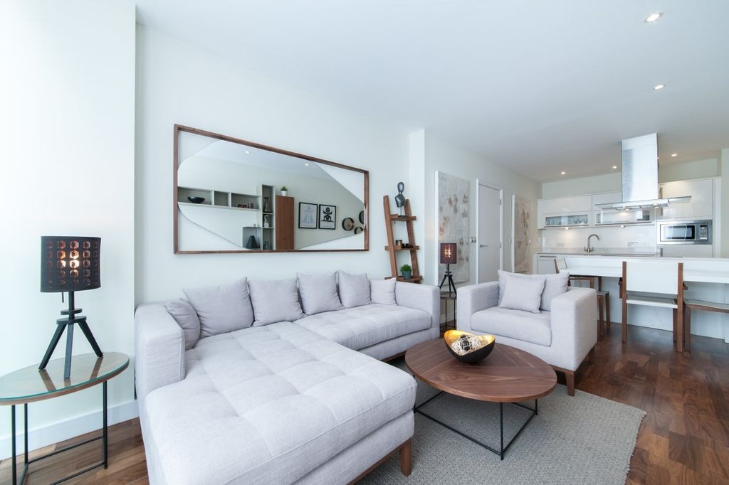 Property photo 1 of 8 Living Area