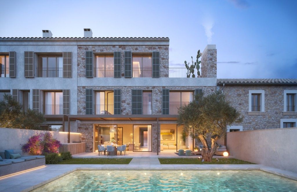 Property photo 2 of 11 Olivo I Back Pool Night