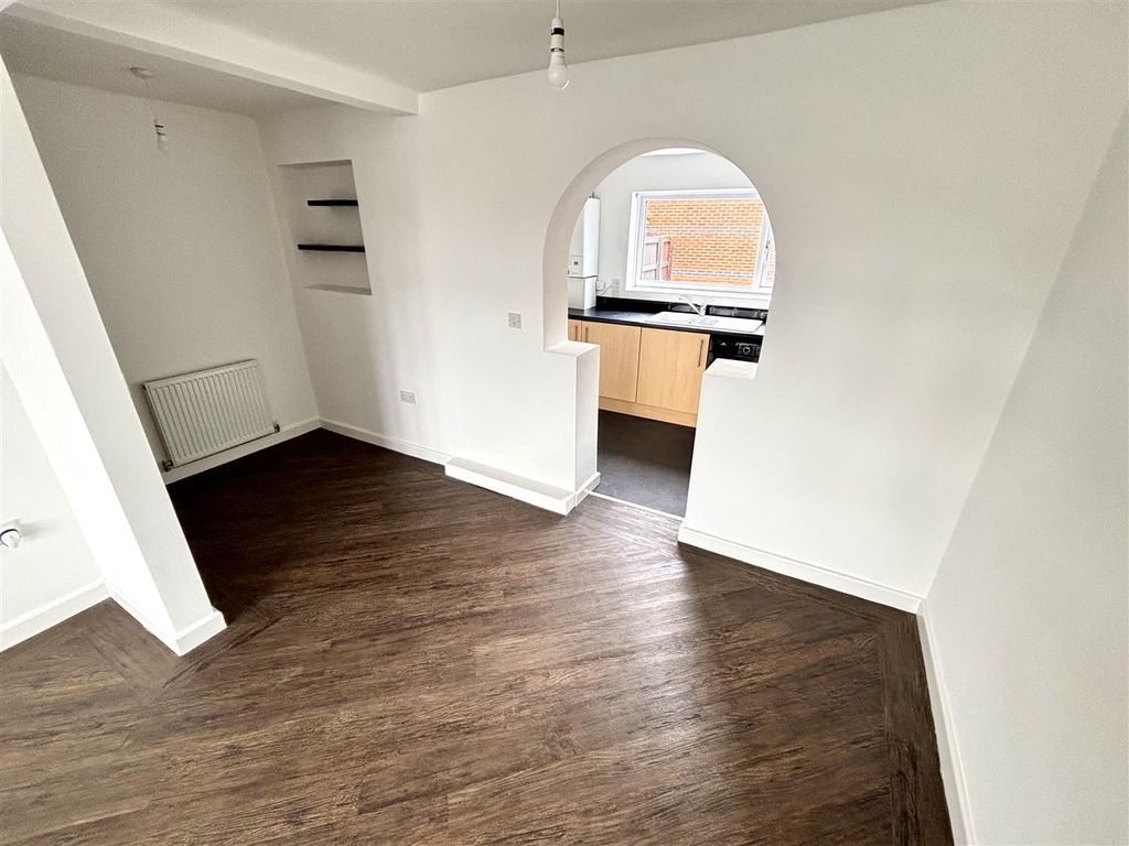 Property photo 3 of 11 Open Plan Living And Dining Room