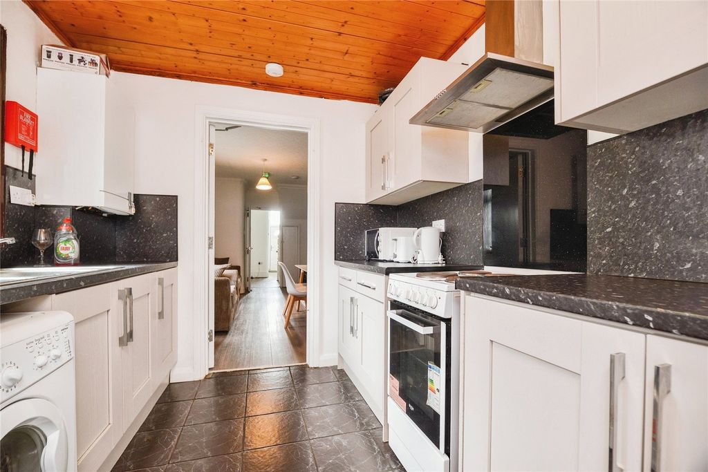 Property photo 1 of 10 Picture No. 01