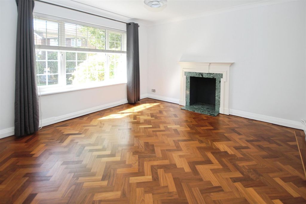 Property photo 2 of 21 c0d69305-Img_9444.Jpg