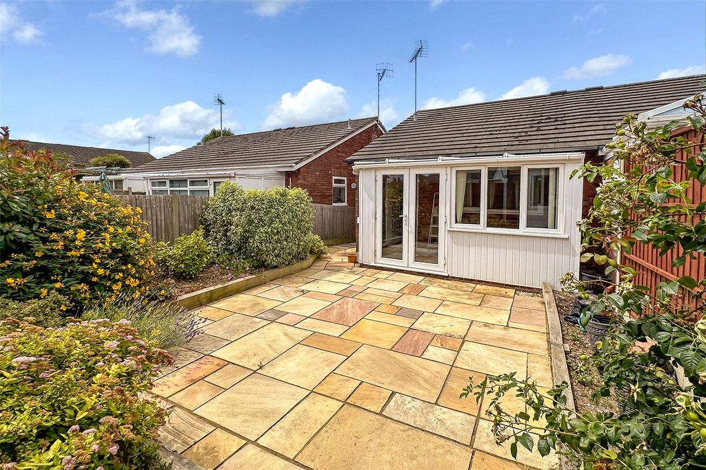 Property photo 2 of 17 Picture No. 06