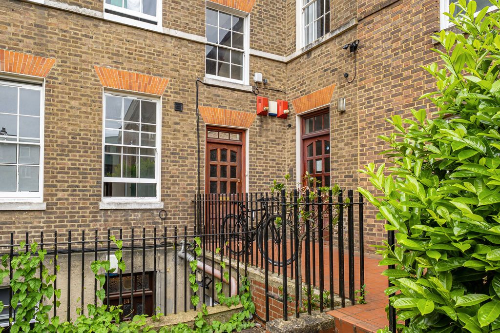 Additional image 6 of Land for saleStoke Newington Church Street, London N16