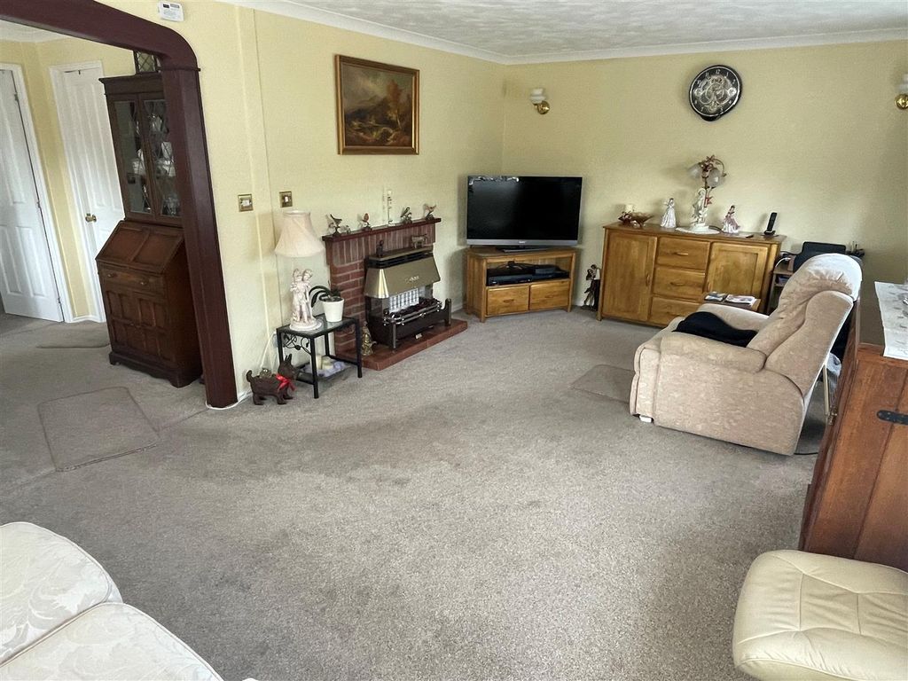 Property photo 2 of 11 3.Jpg