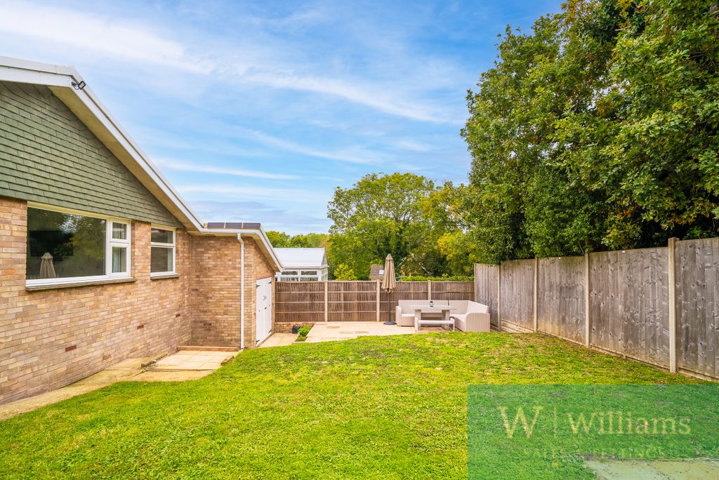 Property photo 2 of 18 Rear