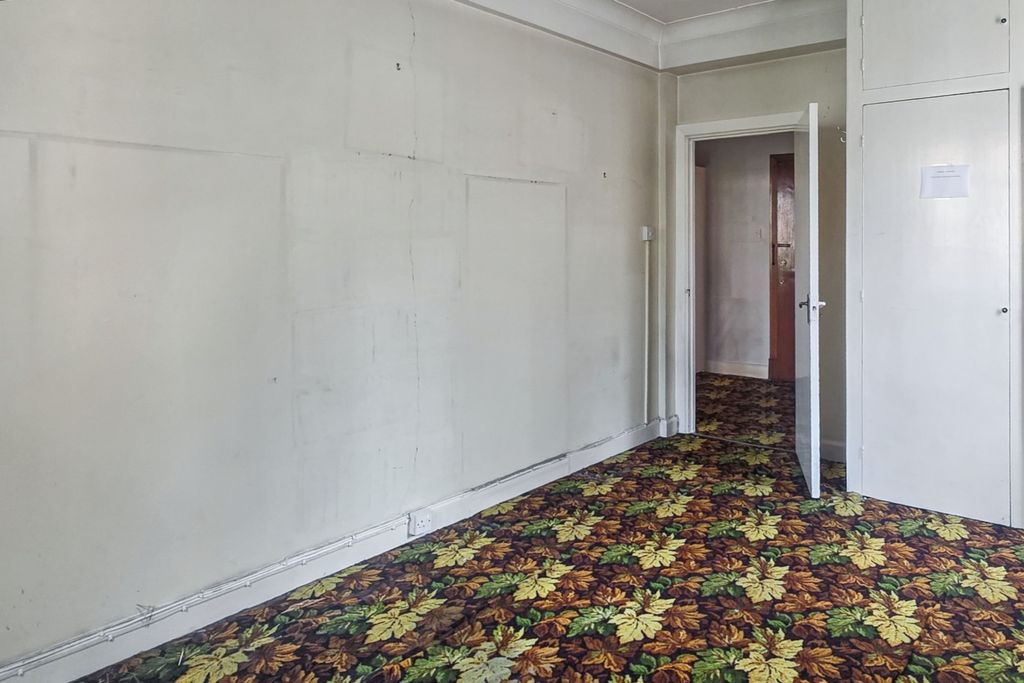 Property photo 3 of 17 Flat 5 Ashley Court, Morpeth Terrace, London,  Sw1P 1En