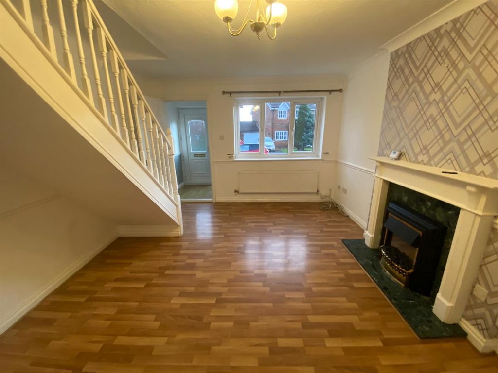 Property photo 3 of 13