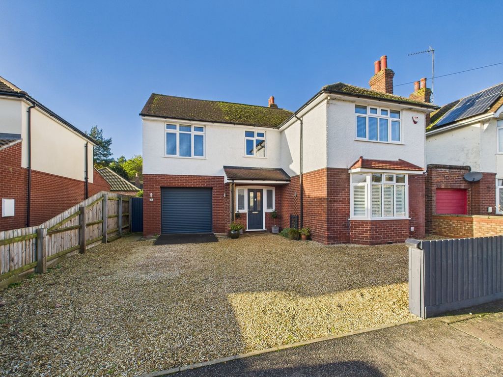 Property photo 1 of 27