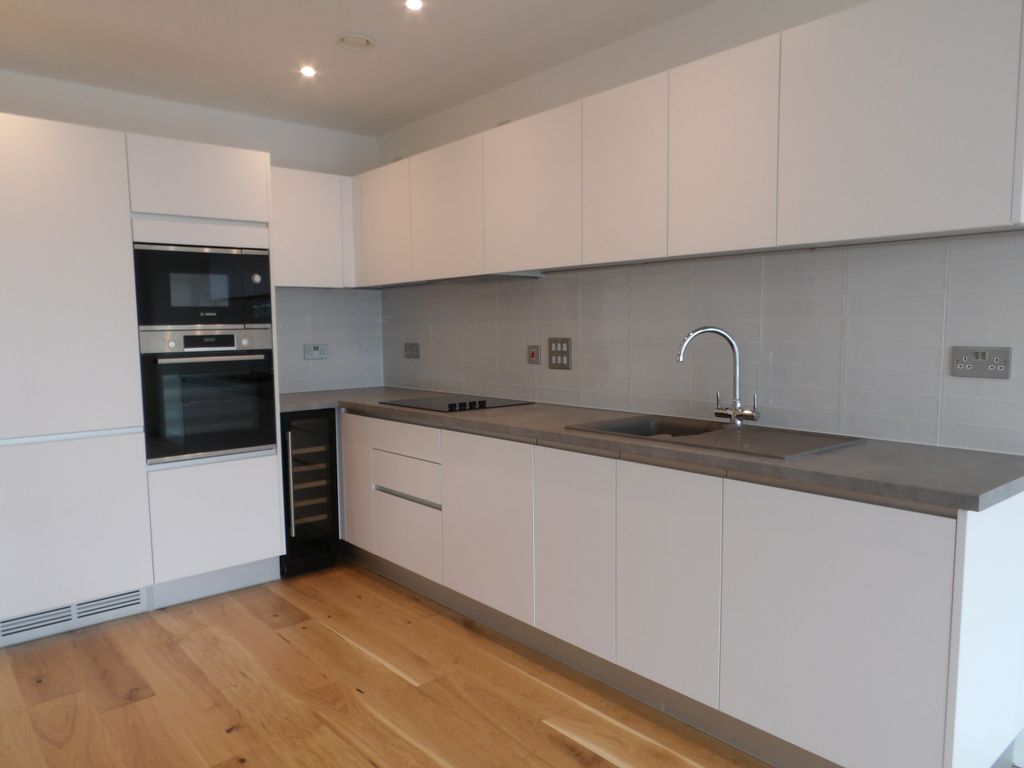 Property photo 2 of 5 Kitchen