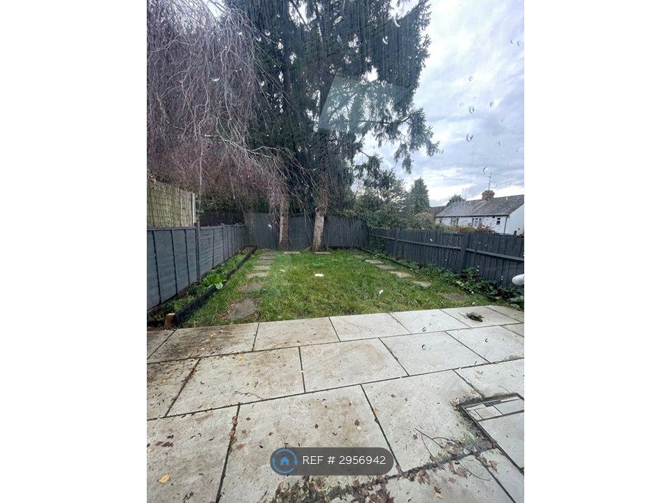 Property photo 3 of 11