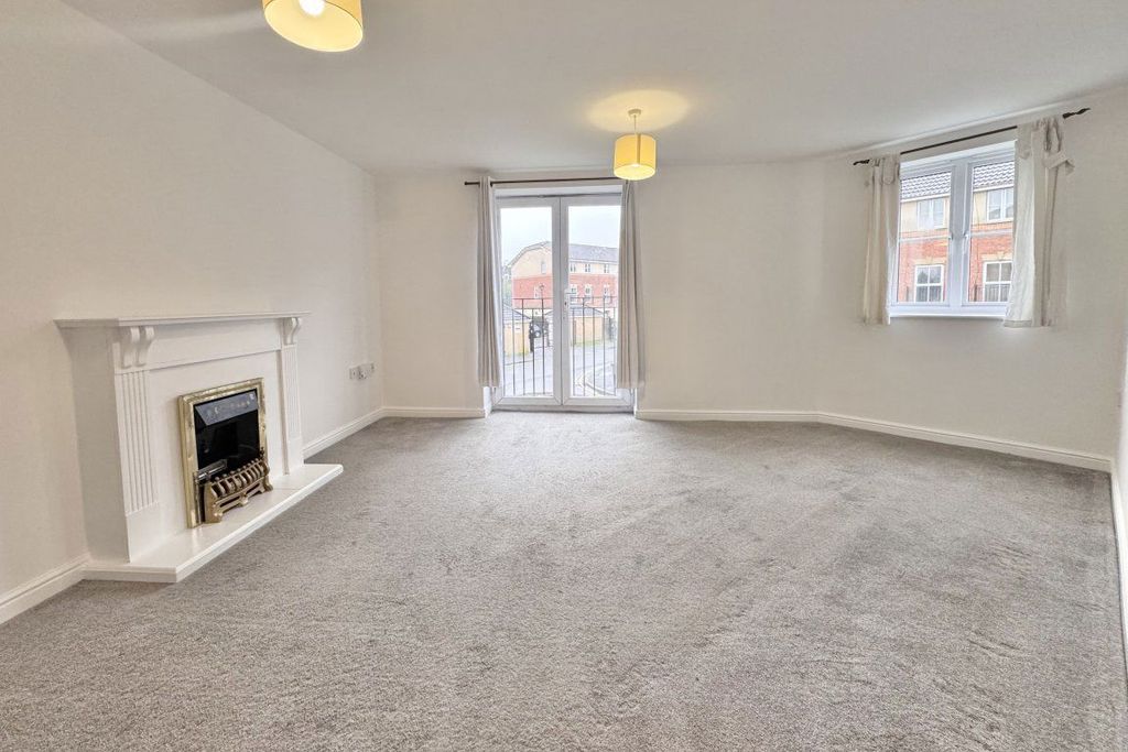 Property photo 2 of 7