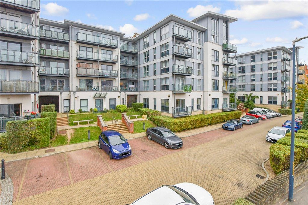 Property photo 2 of 10 Front Web