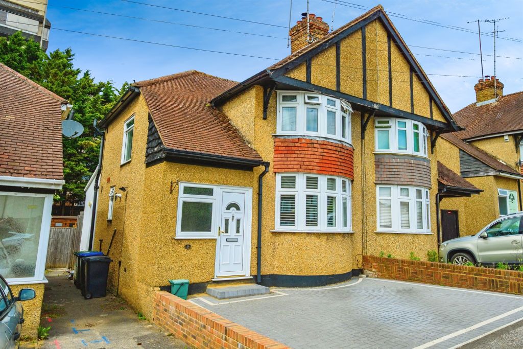 Property photo 1 of 15