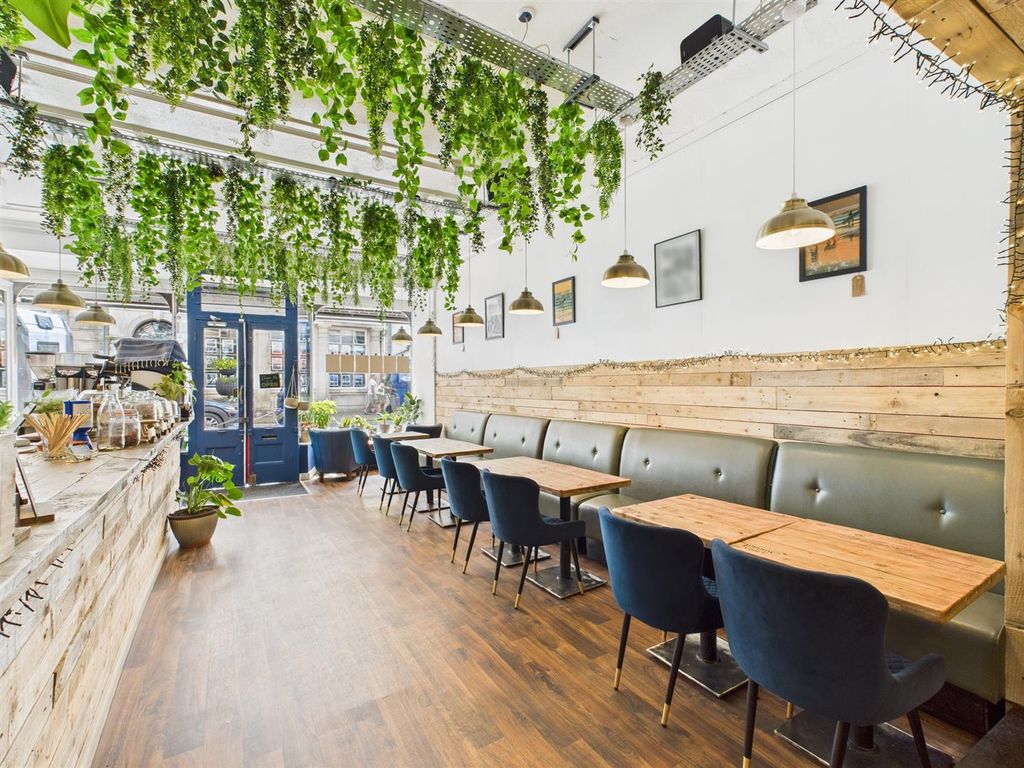 Property photo 2 of 19 Cafe