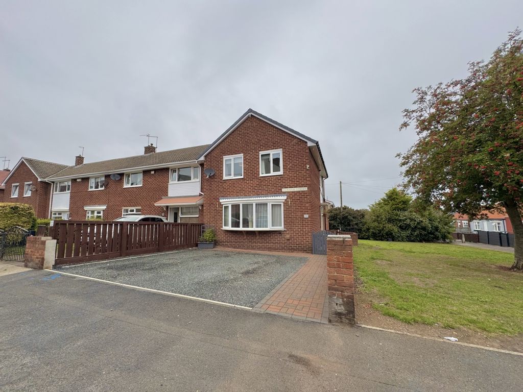 Property photo 1 of 17 Img_1903