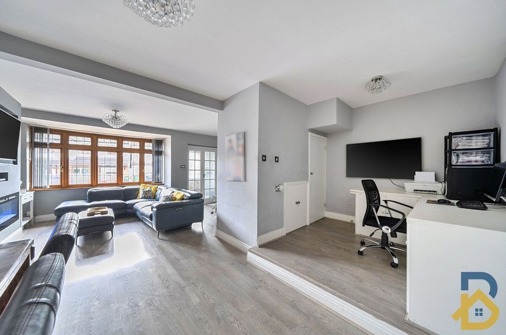 Property photo 2 of 16 Picture No. 43