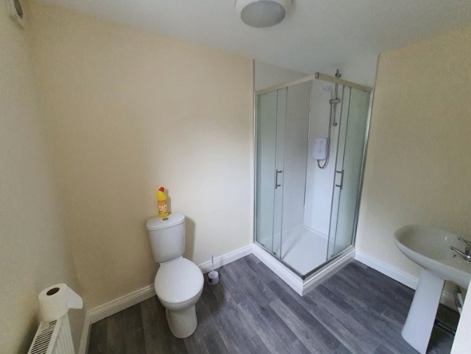 Property photo 3 of 3