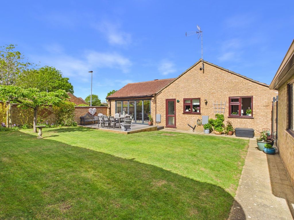 Property photo 2 of 12