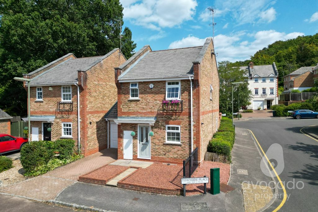 Property photo 1 of 15 4487212