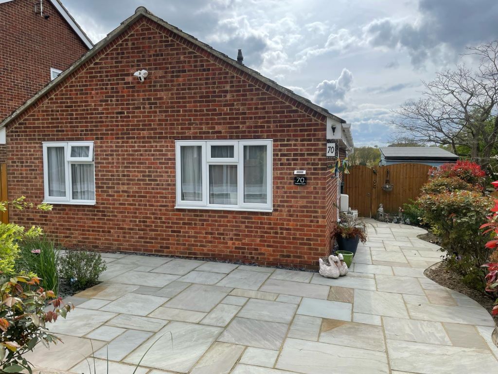 Property photo 3 of 16