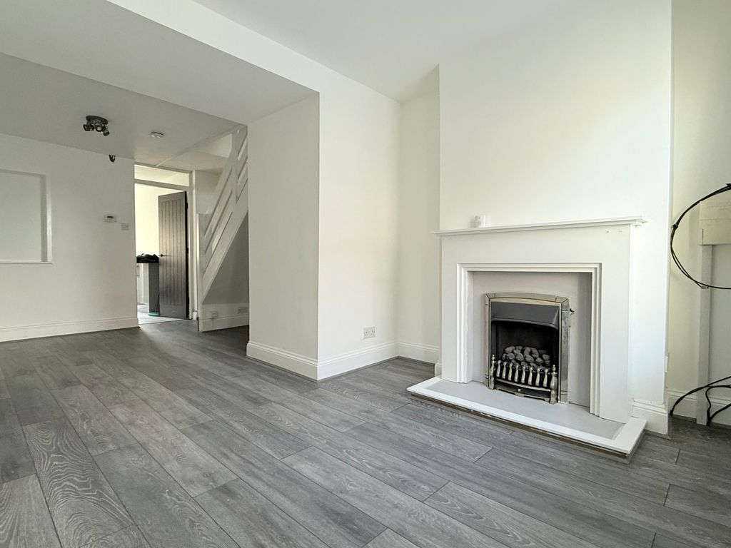 Property photo 3 of 9 Living Room