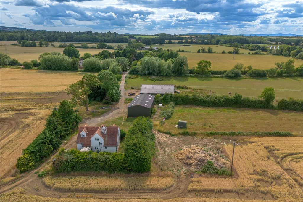 Property photo 3 of 7 Picture No. 05