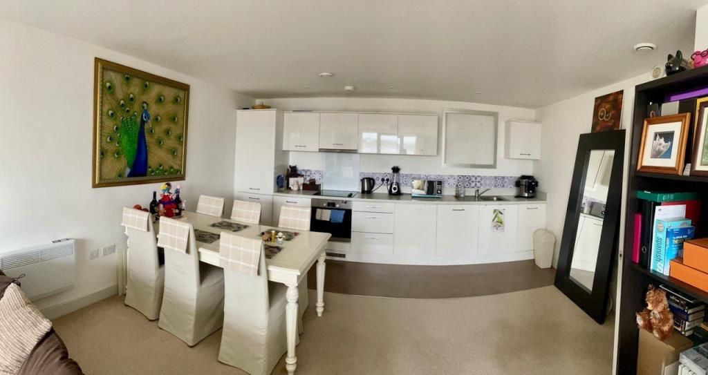 Property photo 2 of 5 Kitchen