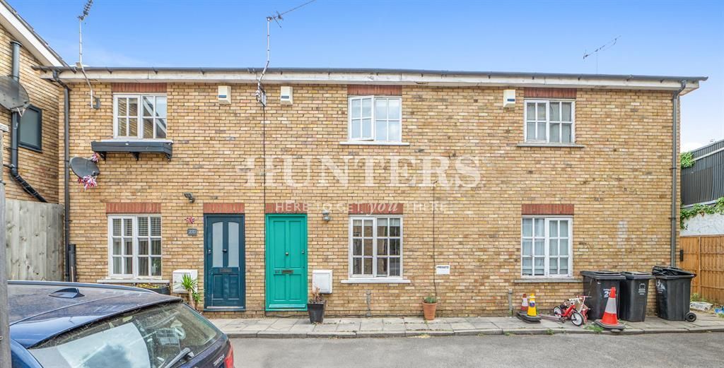 Property photo 2 of 9