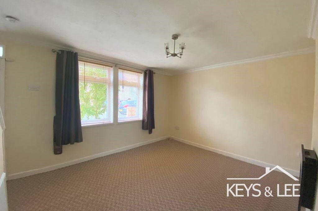 Property photo 3 of 9 1930574