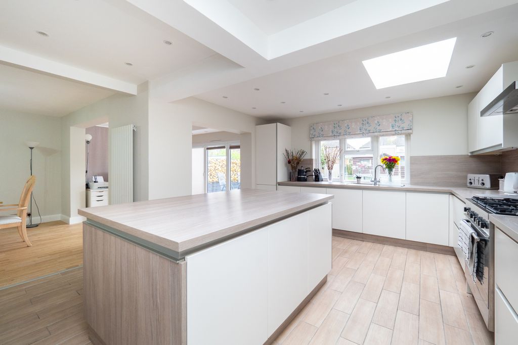 Property photo 3 of 16 Picture No. 08