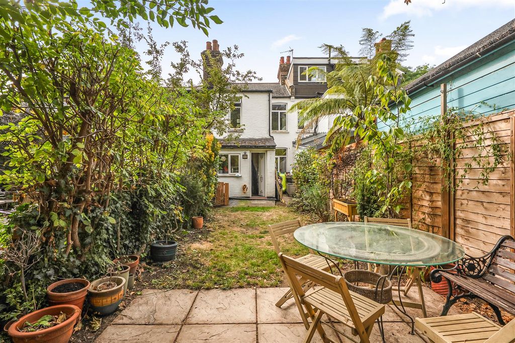 Property photo 3 of 14 Herbert Gardens, W4 - For Sale
