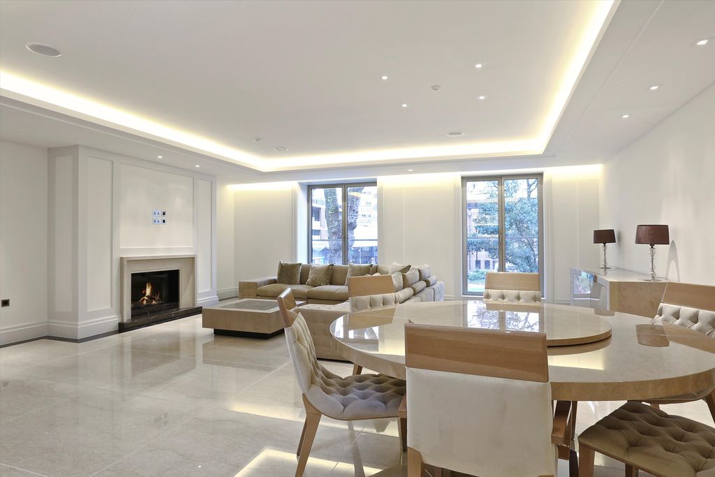 Property photo 3 of 6 Image