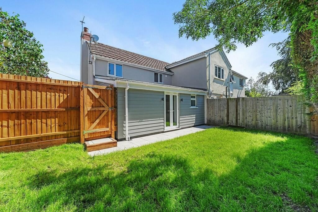 Property photo 3 of 8