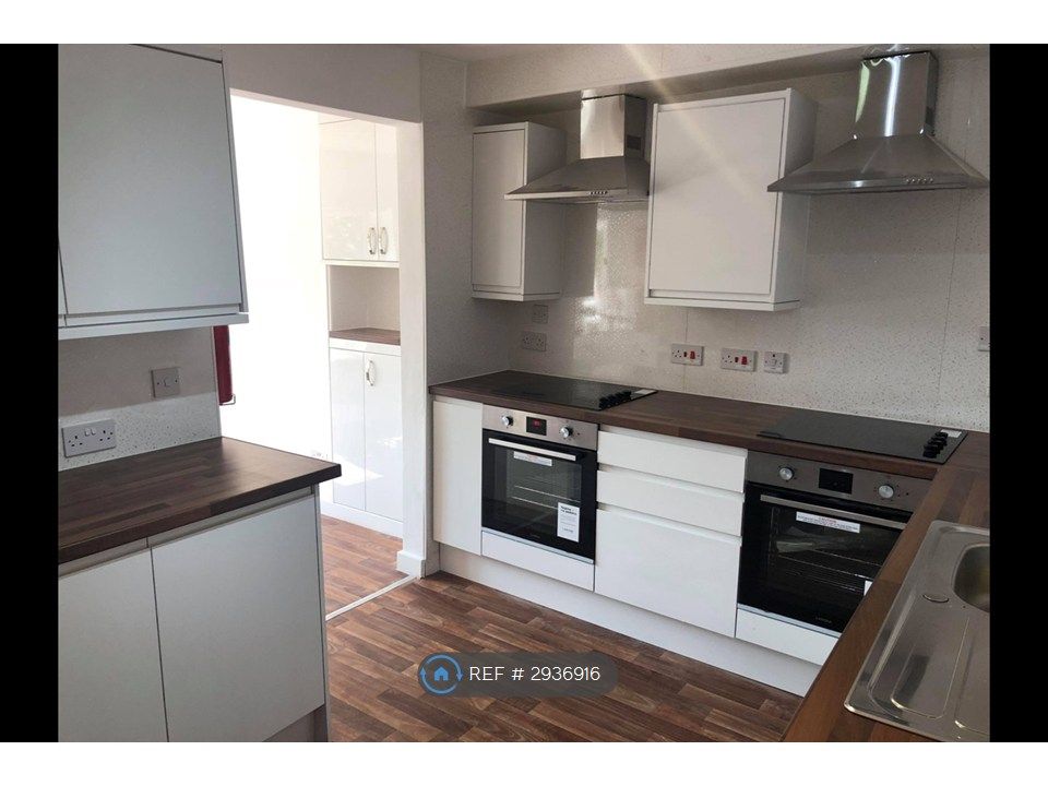 Property photo 1 of 8 Kitchen/Diner