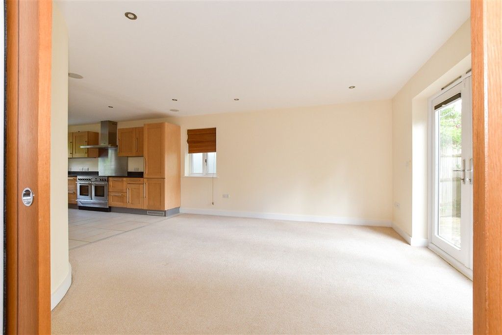 Property photo 3 of 24 Internal Lifestyle Photograph