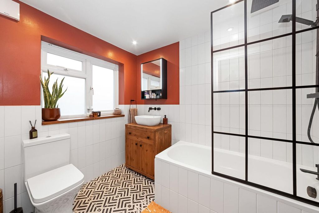 Property photo 3 of 10 Img_9843-3-1500x1000.Jpg