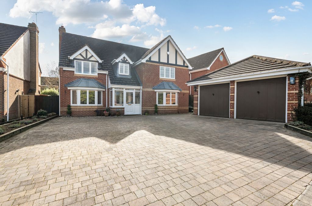 Property photo 3 of 17 1425122-39-69B19F...