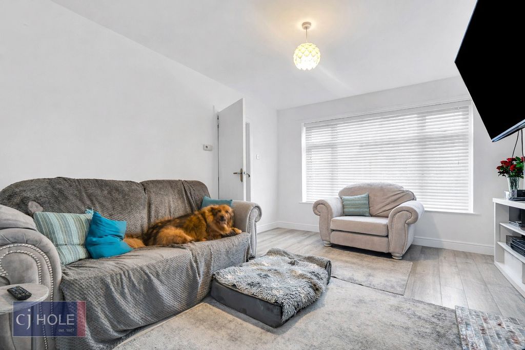 Property photo 1 of 18 Picture No. 22