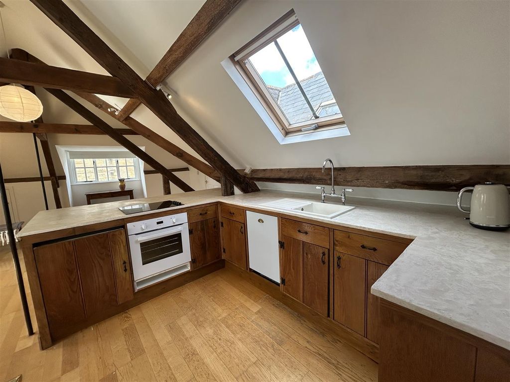 Property photo 3 of 10 Open Plan Kitchen